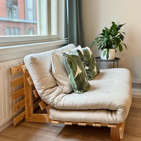 Just Renovated Stylish Nordic By Tram Stop Apartment Helsinki