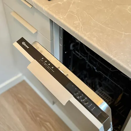 Διαμέρισμα Just Renovated Stylish Nordic By Tram Stop Ελσίνκι